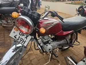 Bajaj Boxer 2022 Red