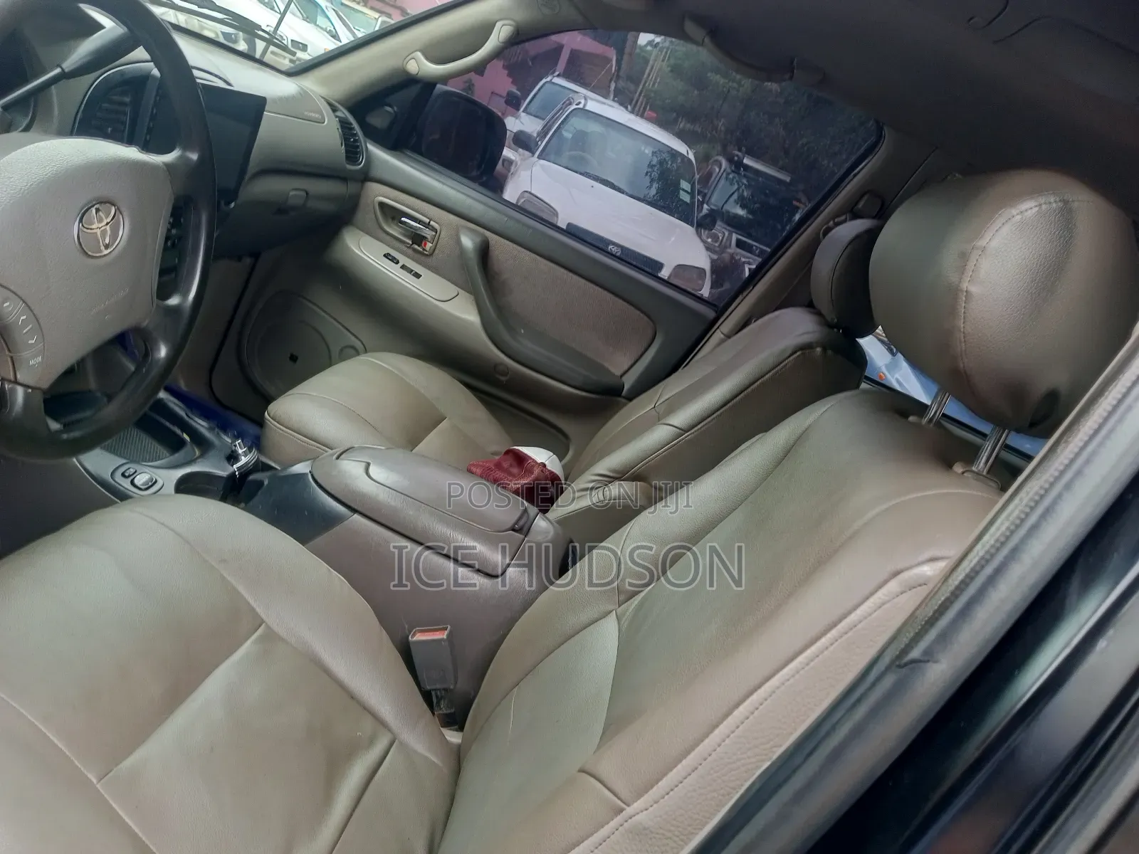 Toyota Land Cruiser 2005 Black