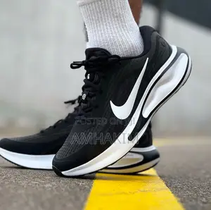 New Men's Comfortable Nike Journey Run in Stock