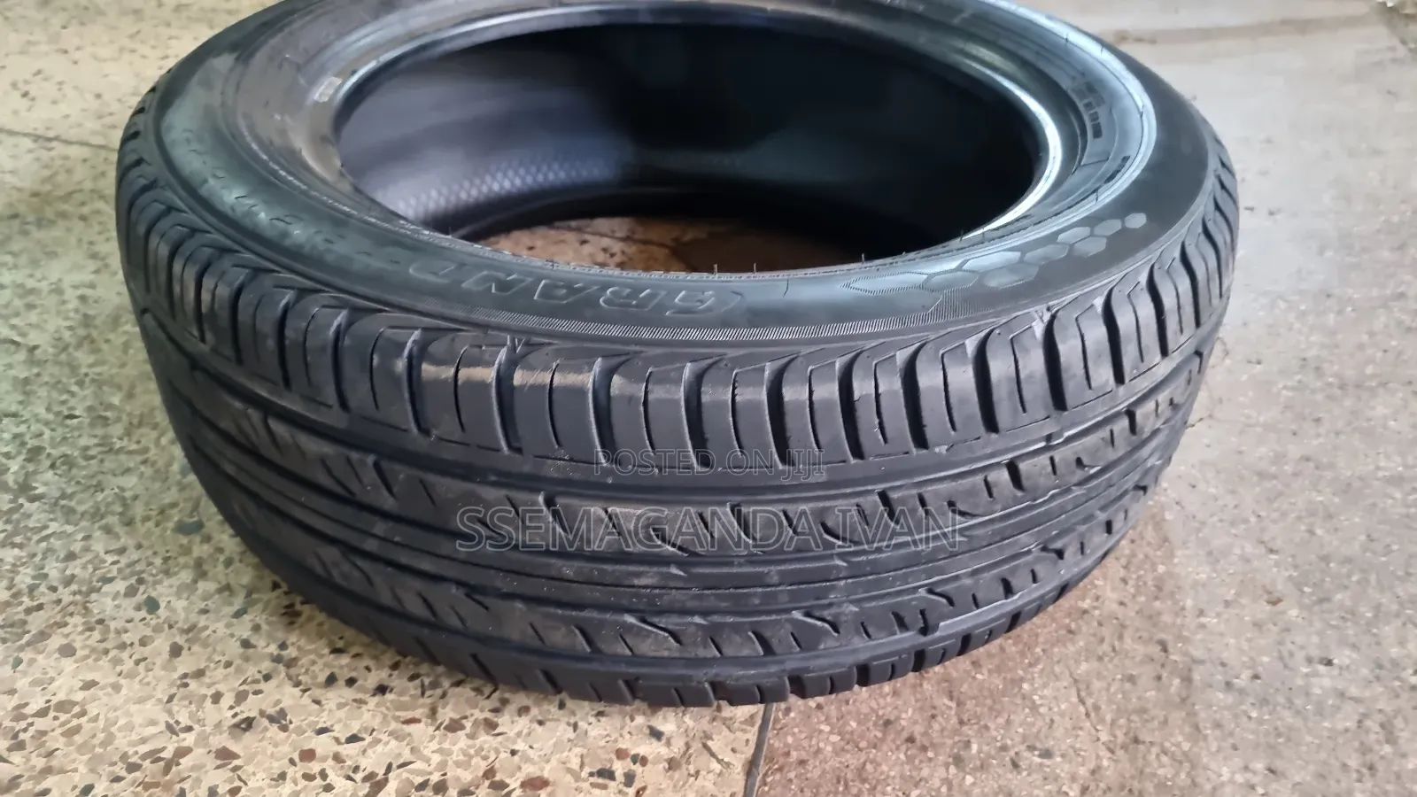 225/55r17 Dunlop Grandrek Foreign Used