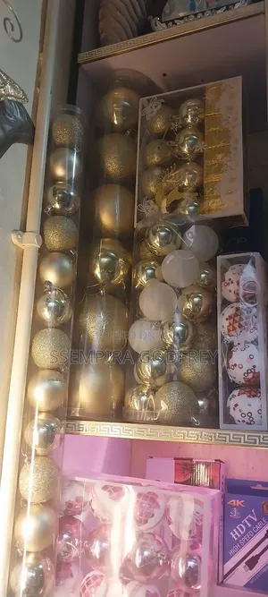 Photo - Christmas Decoration With Amazing Colours