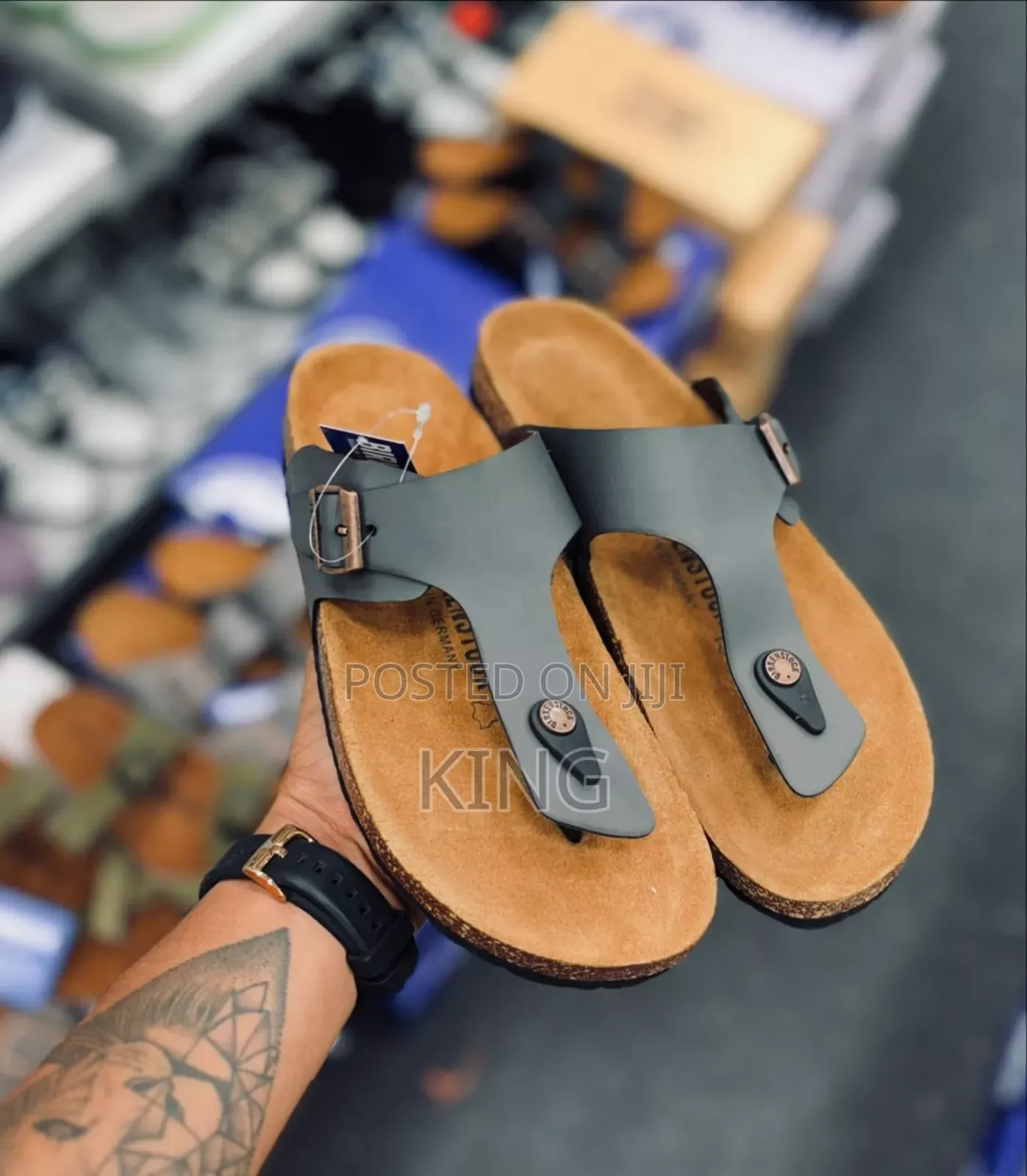 Snug Gizeh Birkenstock Sandals. Natural Leather