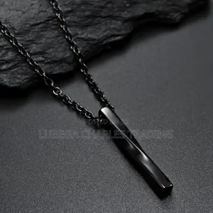 Classic Black Twisted Bar Pendant