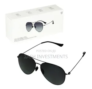 Photo - Mi Polarized Navigator Sunglasses Pro