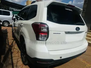 Subaru Forester 2.5i AWD 2016 White