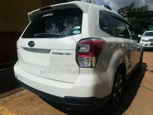 Subaru Forester 2.5i AWD 2016 White