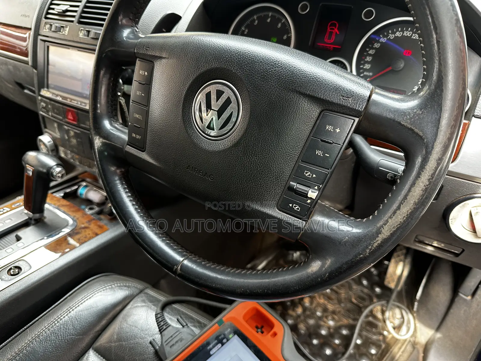 Volkswagen Touareg Key Programming. Add Key or Copy