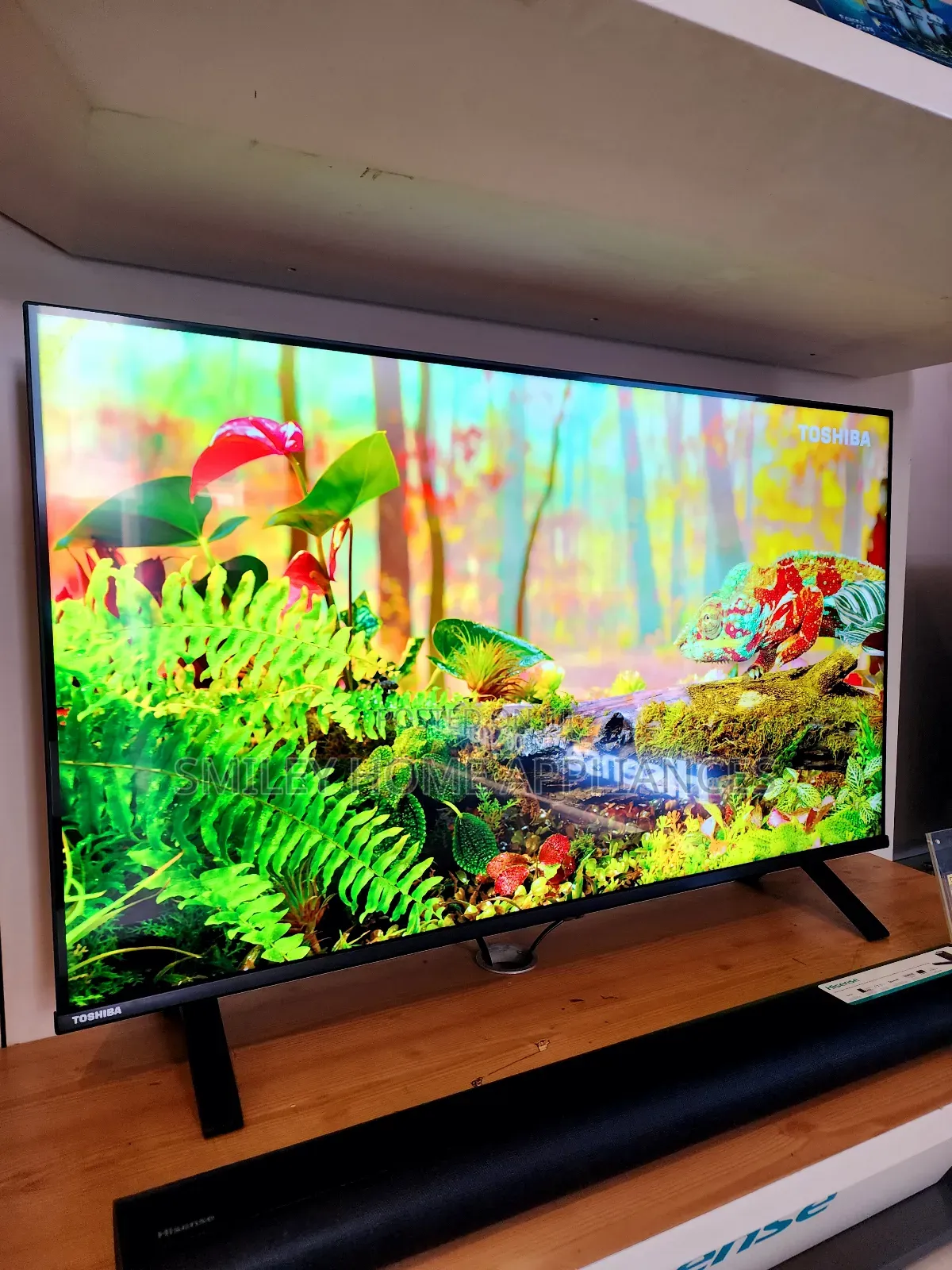 Toshiba 2160pixels Smar Tv 43inches at Cut Price