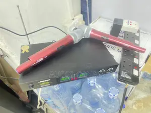 Bose USA UHF Wireless Microphone