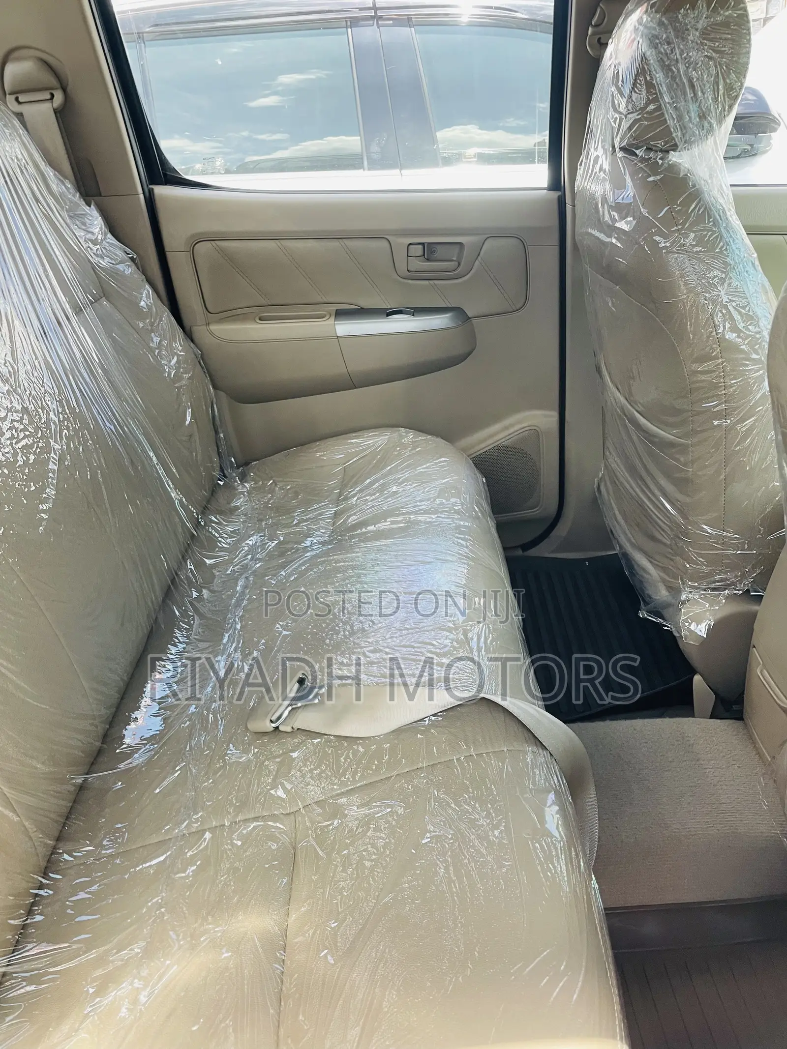Toyota Hilux 2.7 VVT-i 4X4 SRX 2011 Gray