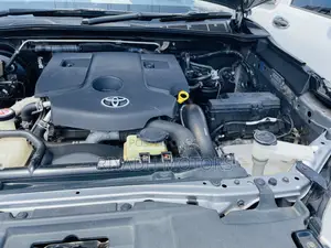 Toyota Hilux 2018 Silver