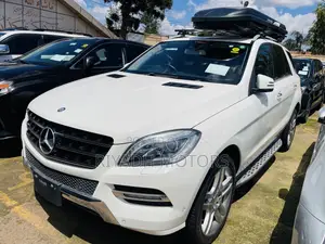 Mercedes-Benz M Class ML 350 BlueTEC 4Matic 2013 White