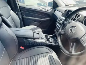 Mercedes-Benz M Class ML 350 BlueTEC 4Matic 2013 White