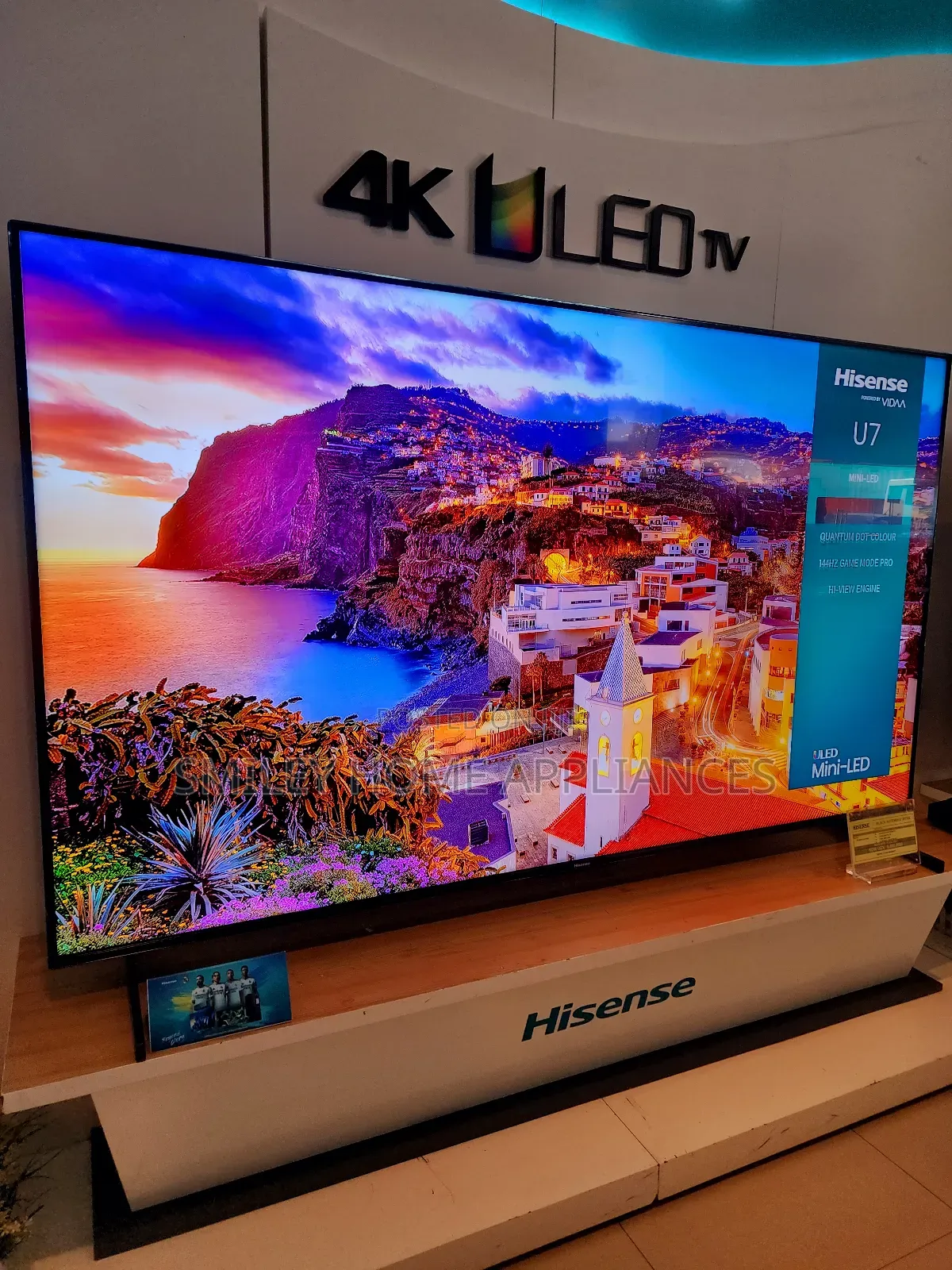 85inches Hisense U7 Series Smart Tv