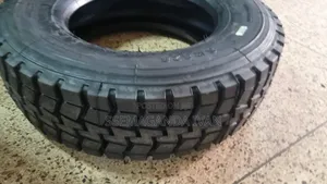 235/75r17.5 Mudgrip Teprising Tire for Fuso