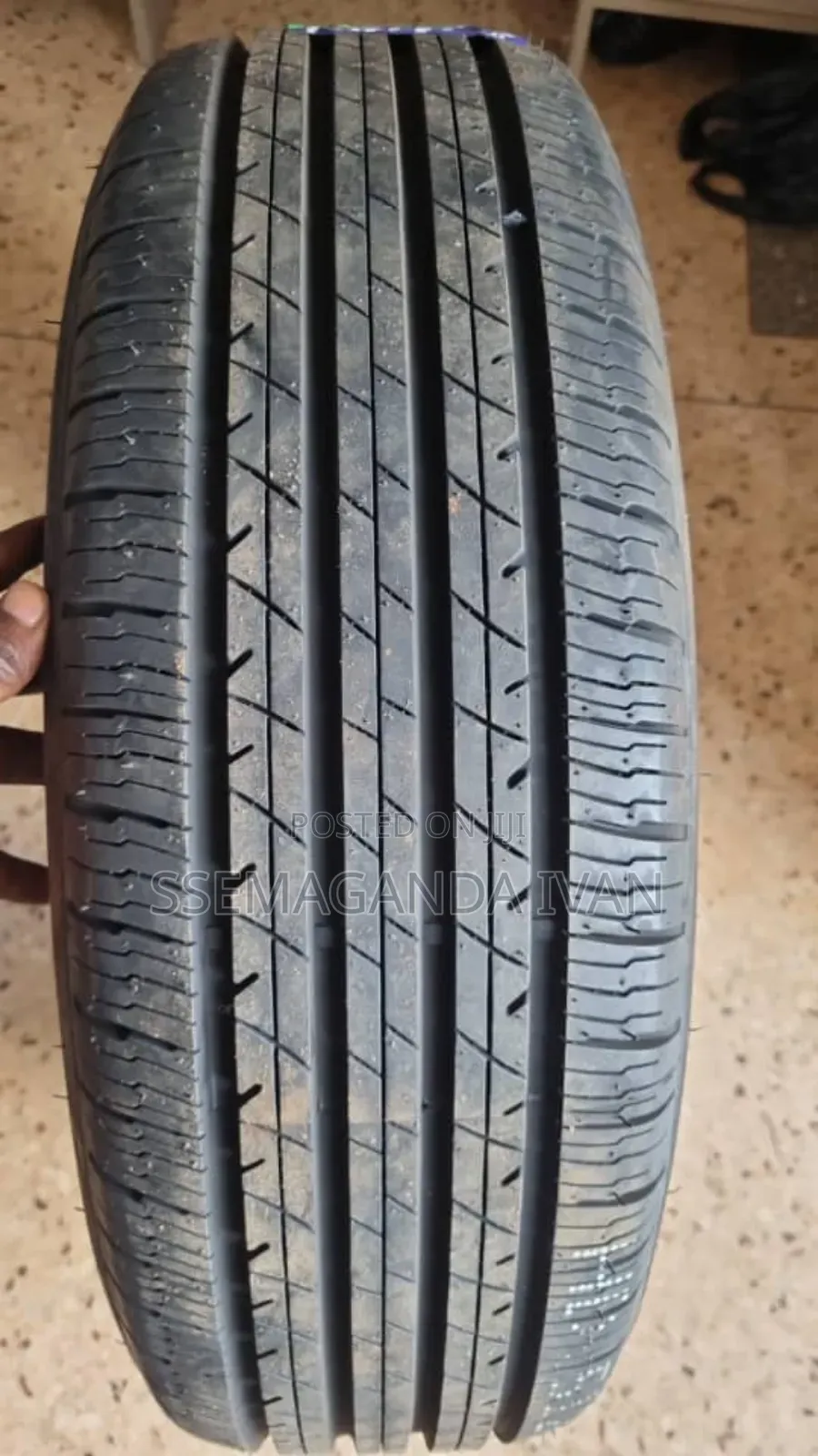 215/70r15 98t Haida Tires