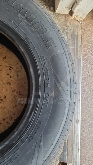 215/70r15 98t Haida Tires