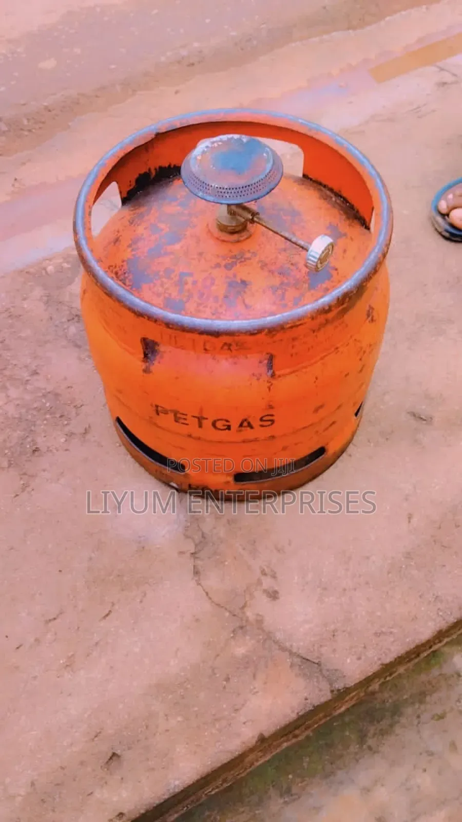Pet Gas Refill at 48000 Call or Delivery