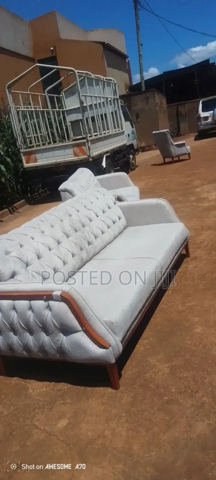 Sofa Set Cleaning Services
