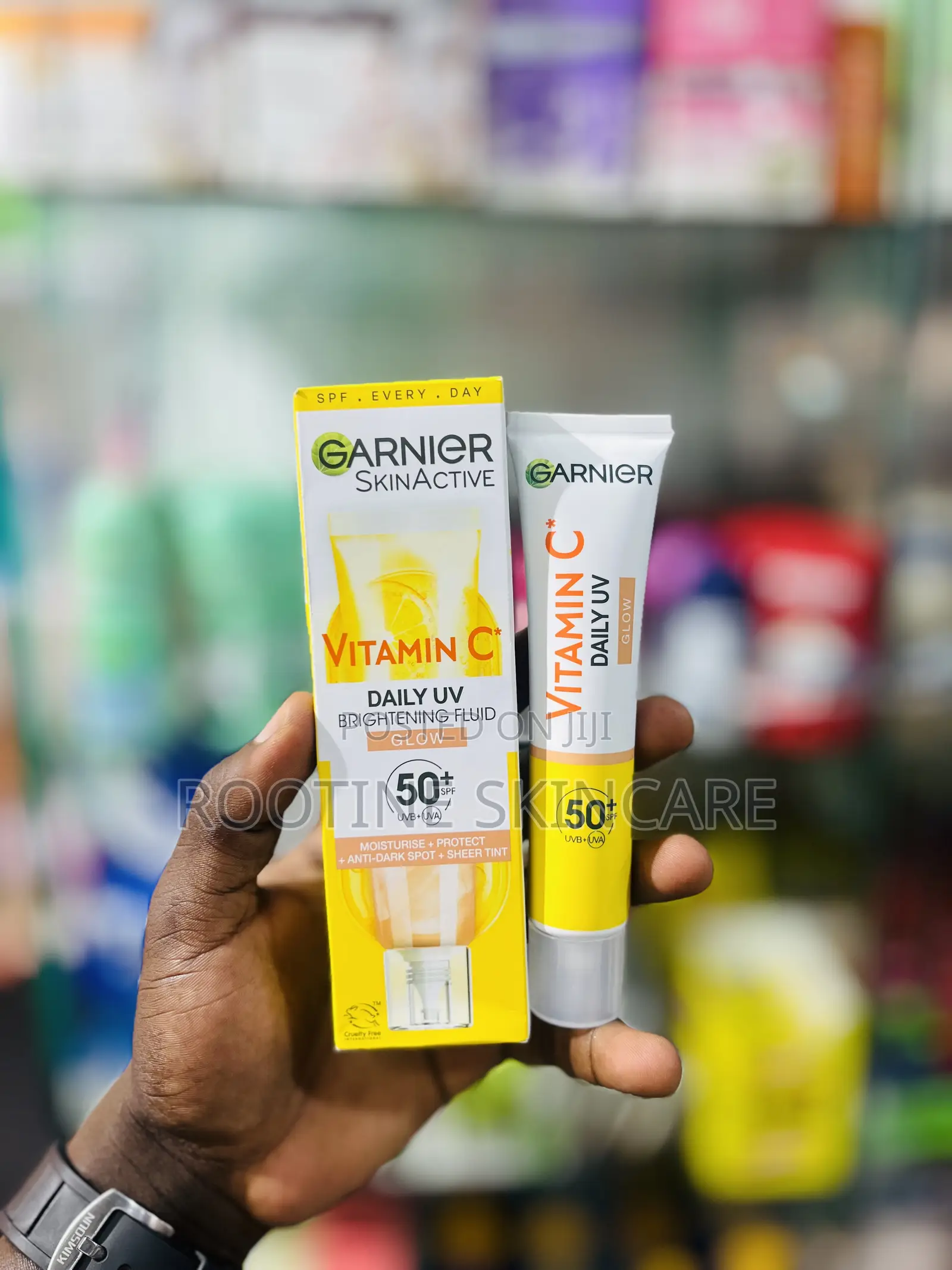 Garnier Vitamin C Daily UV Brightening Fluid Glow SPF 50