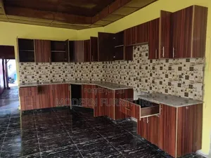 Kicten Cabinets