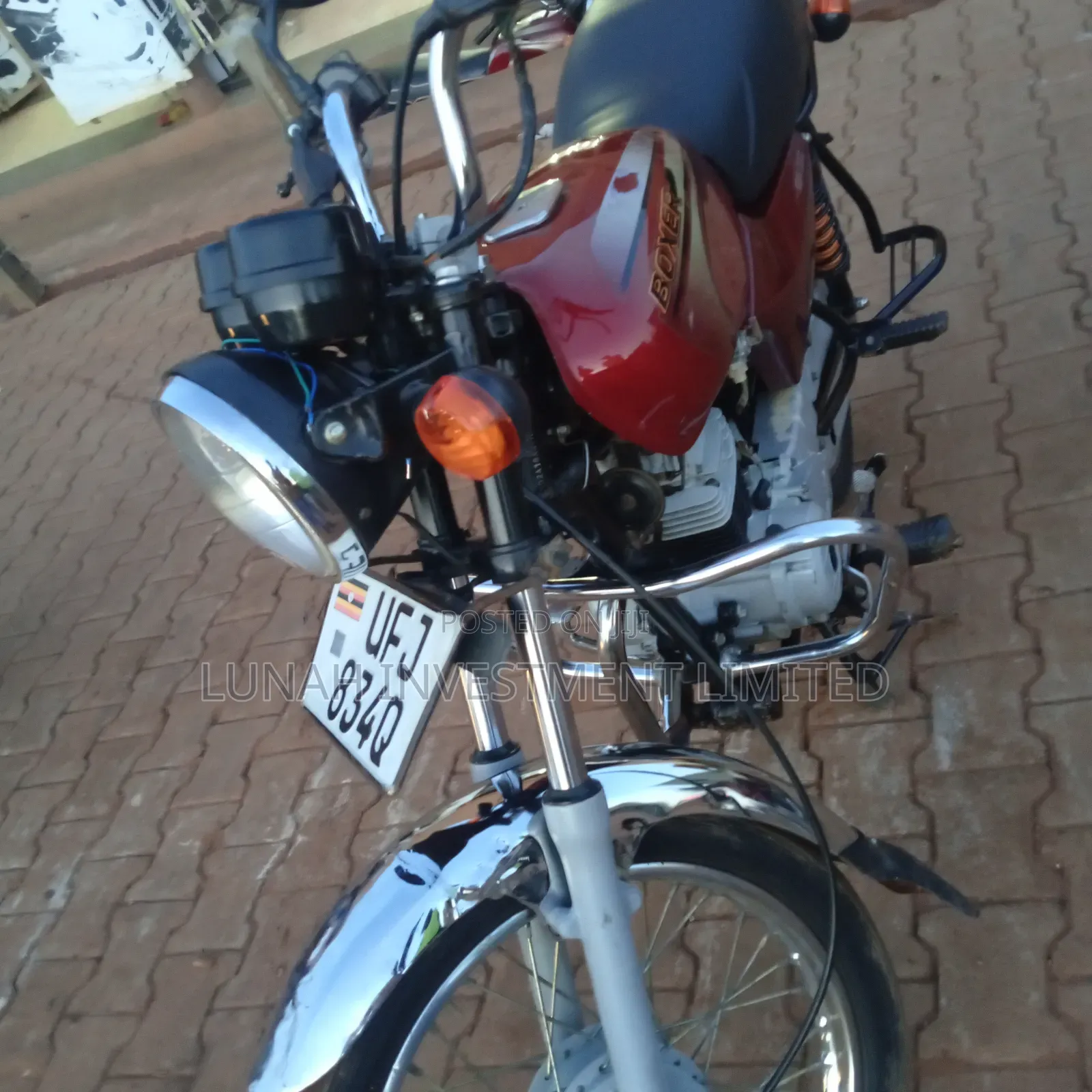 Bajaj Boxer BM100ES 2023 Red