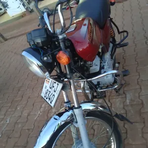 Bajaj Boxer BM100ES 2023 Red