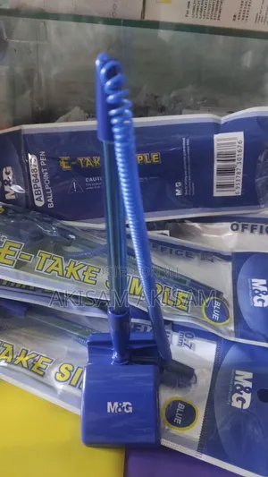 Office Desk Pens