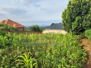 Plot for Sale in Buwaate