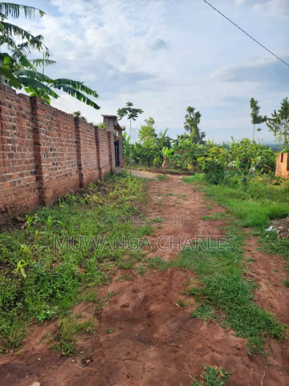 Plot for Sale in Buwaate