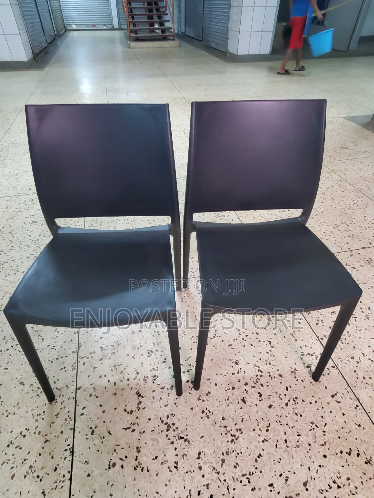 Black Pladtic Restaurant Chairs