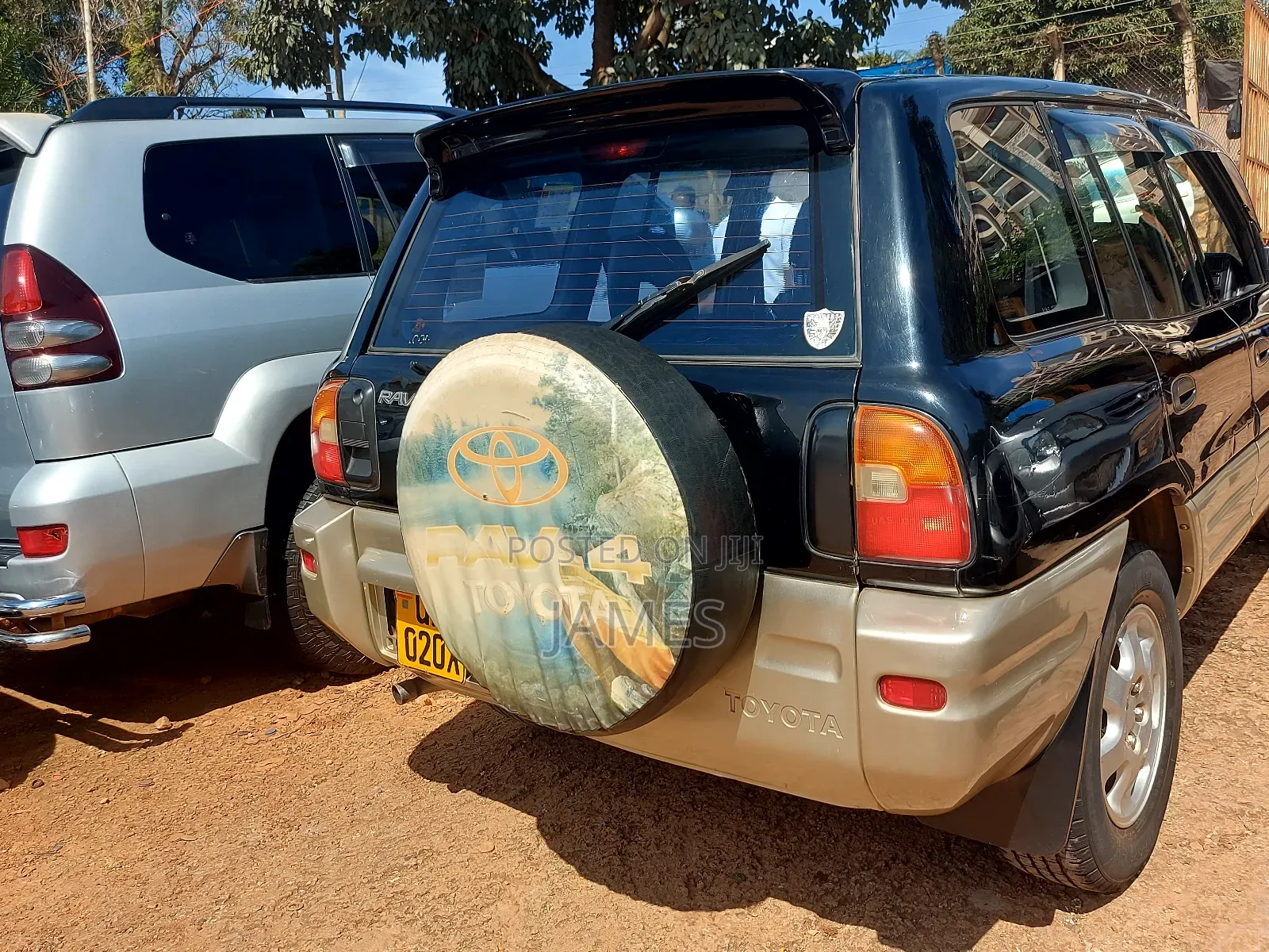 Toyota RAV4 1995 Black