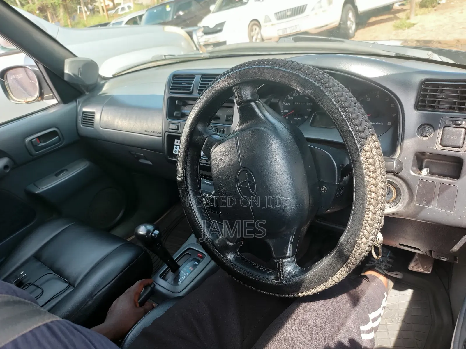 Toyota RAV4 1995 Black