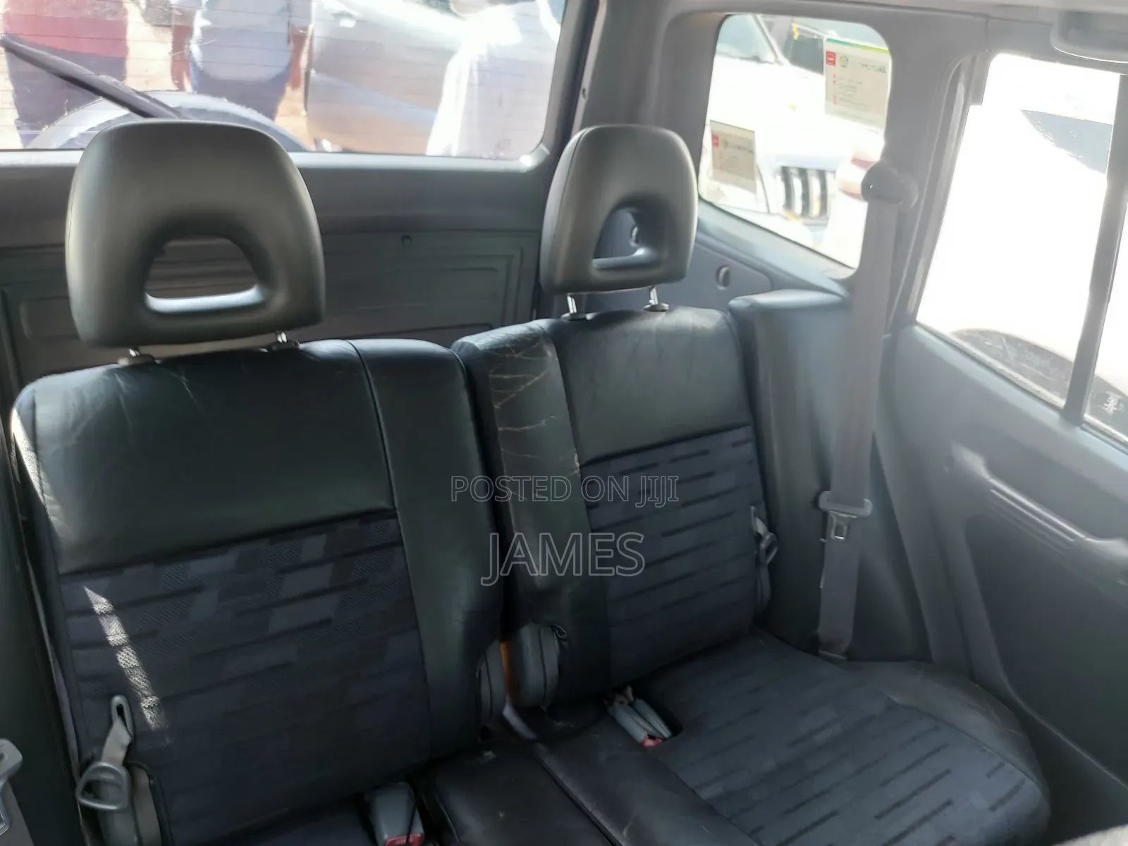 Toyota RAV4 1995 Black