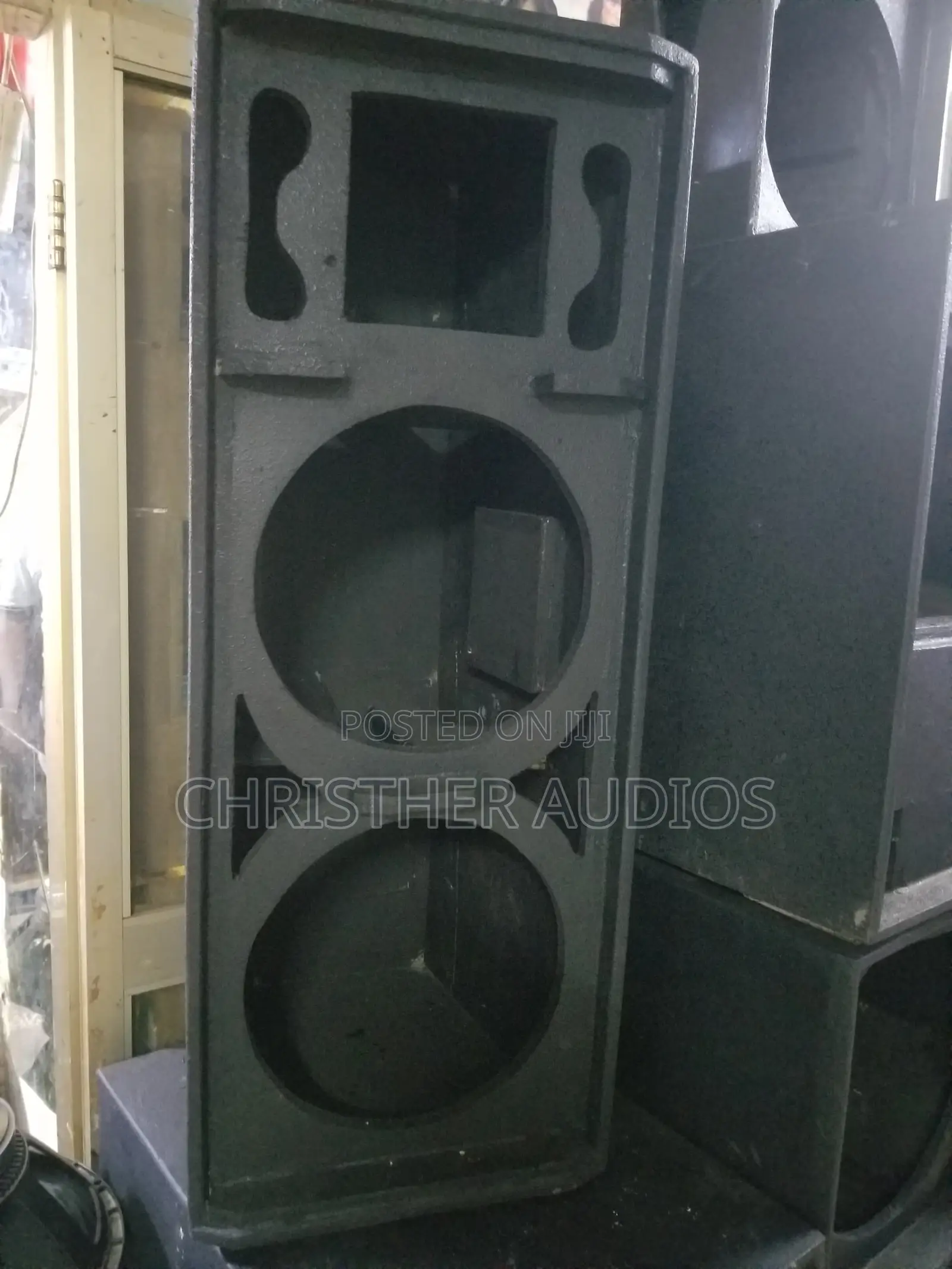 Fullrange Speaker Box