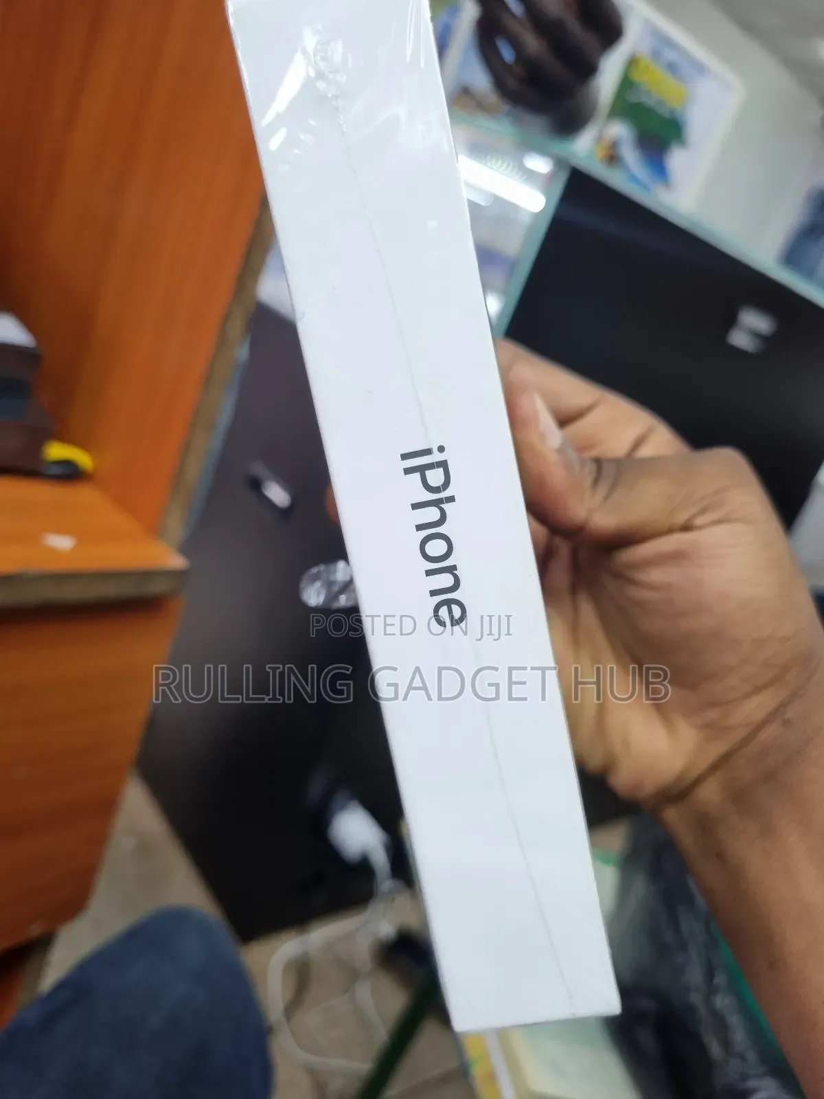 New Apple iPhone 15 Pro 128 GB Black
