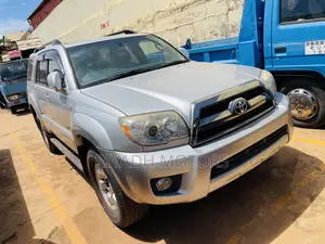 Toyota Hilux Surf 2.7 SSR 2009 Silver