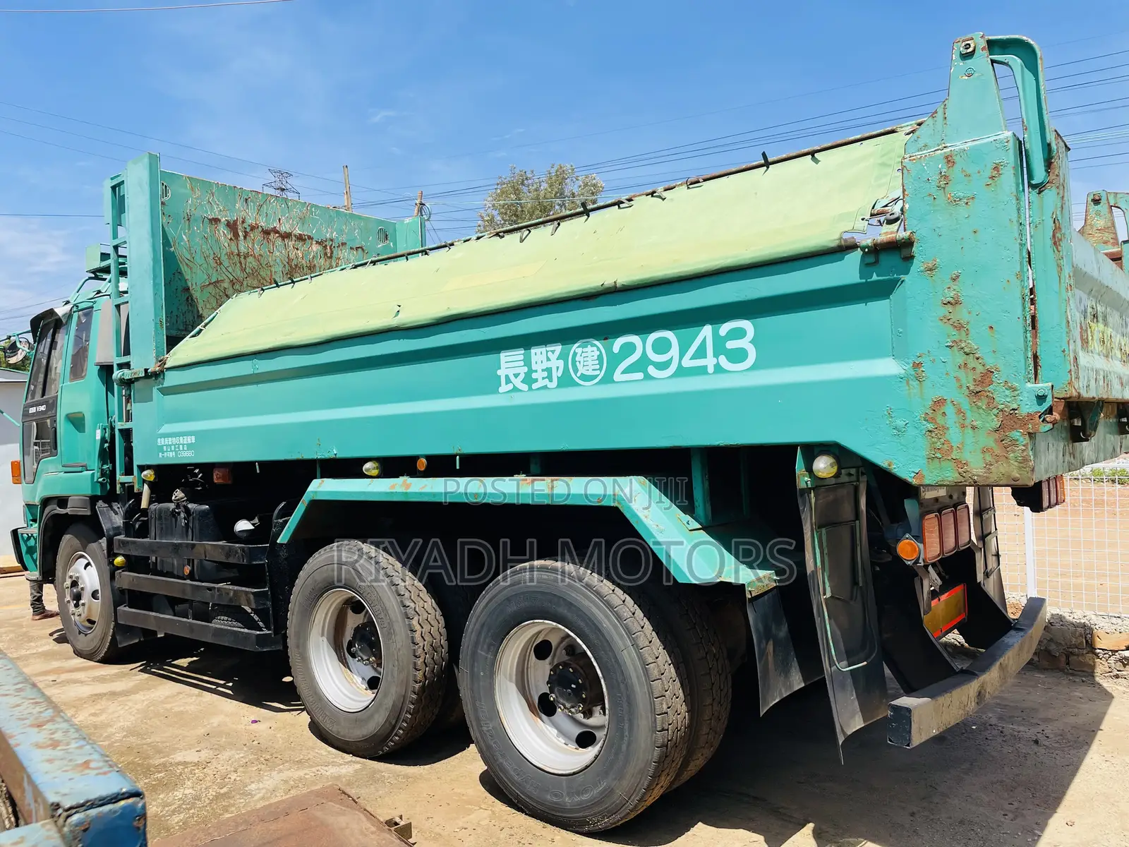 Isuzu 10PD1 Engine Long Body
