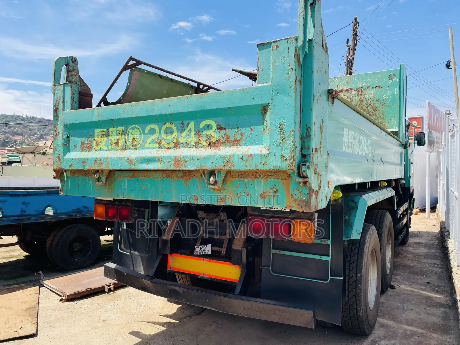 Isuzu 10PD1 Engine Long Body