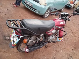 TVS HLX 125 2022 Red
