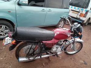 Bajaj Boxer 100 2023 Red