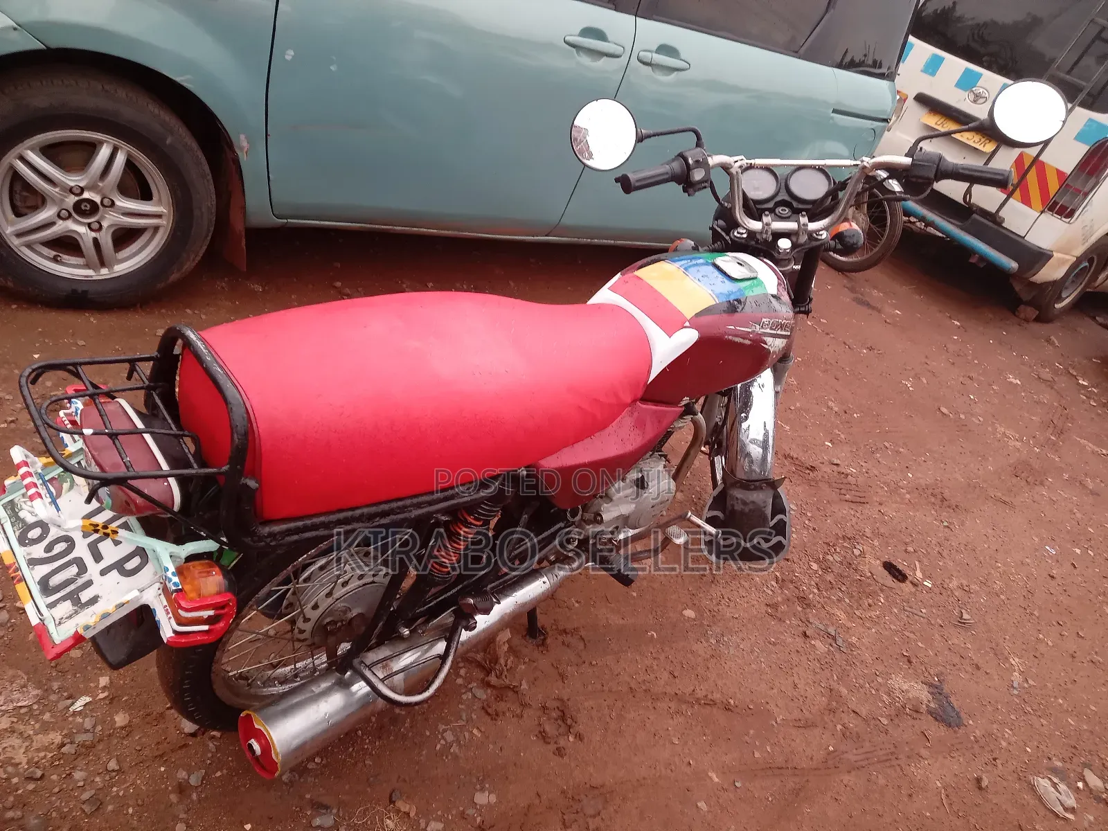 Bajaj Boxer 100 2022 Red