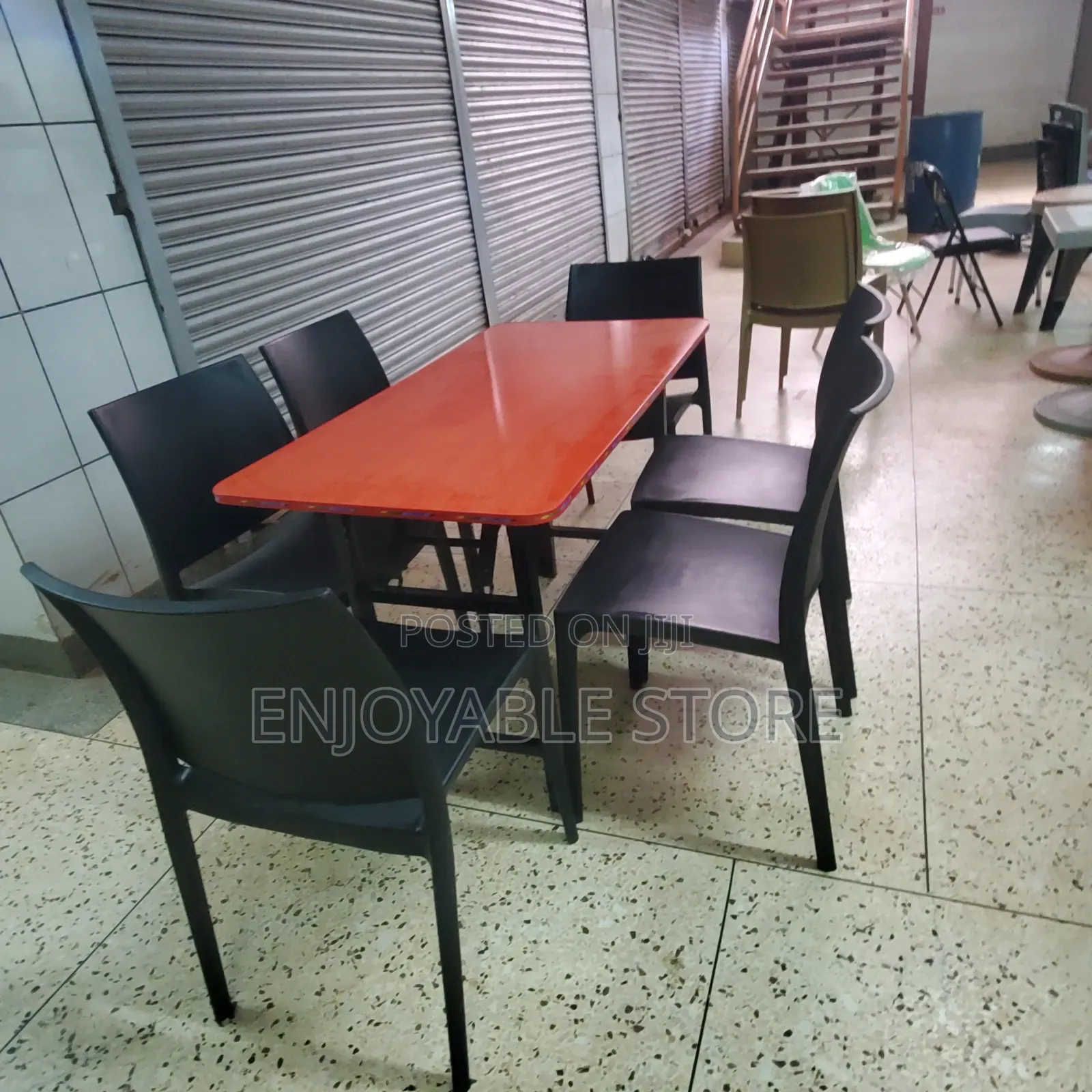 Cocktail Restaurant Chairs and Table Set Brand New