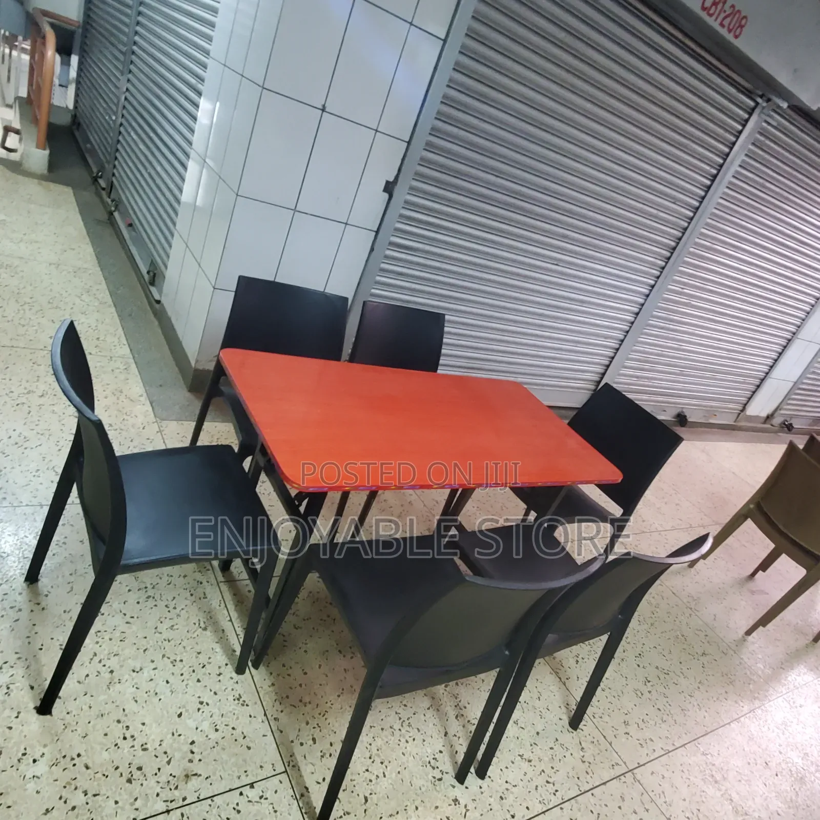 Cocktail Restaurant Chairs and Table Set Brand New