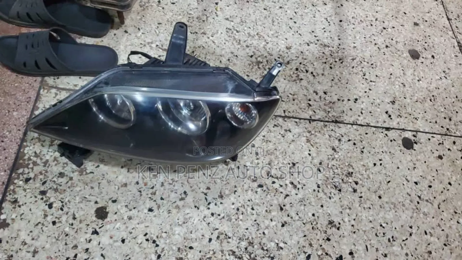 Headlamps for Mazda Demio 2005 Motor