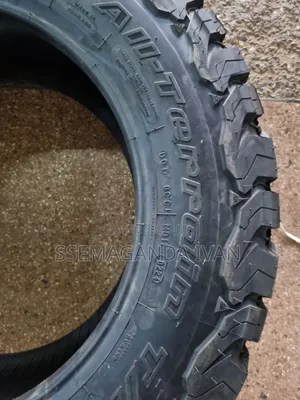 265/60r18 119/116s Bf Goodrich Brand New Tires