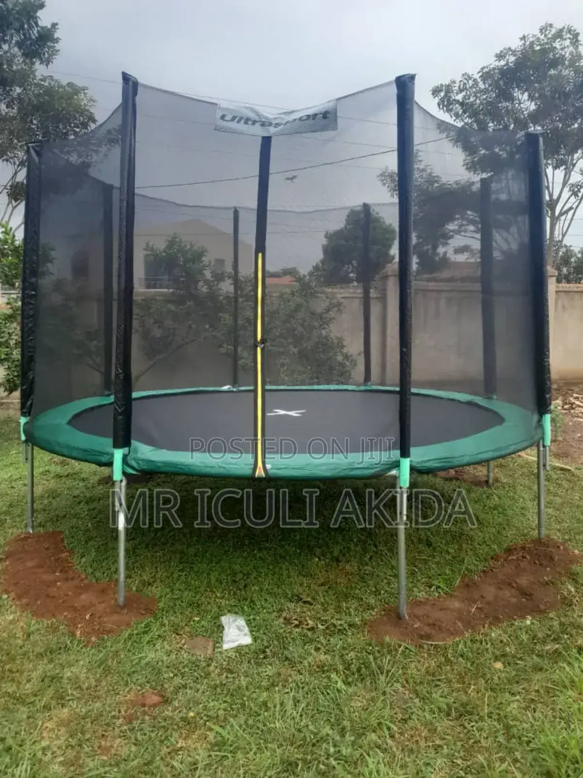 12ft Garden, Commercial Tall Net Padded String Trampoline