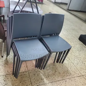 Gray Plastic Chairs/Portable Chairs