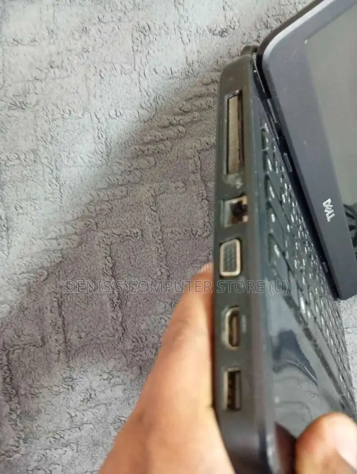 Laptop Dell Inspiron 14 3552 4GB Intel Core I5 HDD 350GB