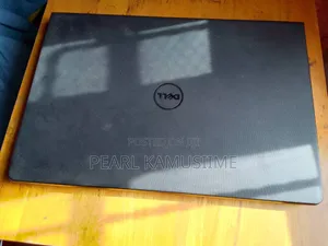 Photo - Laptop Dell Inspiron 15 3567 4GB Intel Core I3 HDD 500GB